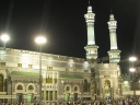 Pemandangan Makkah waktu malam